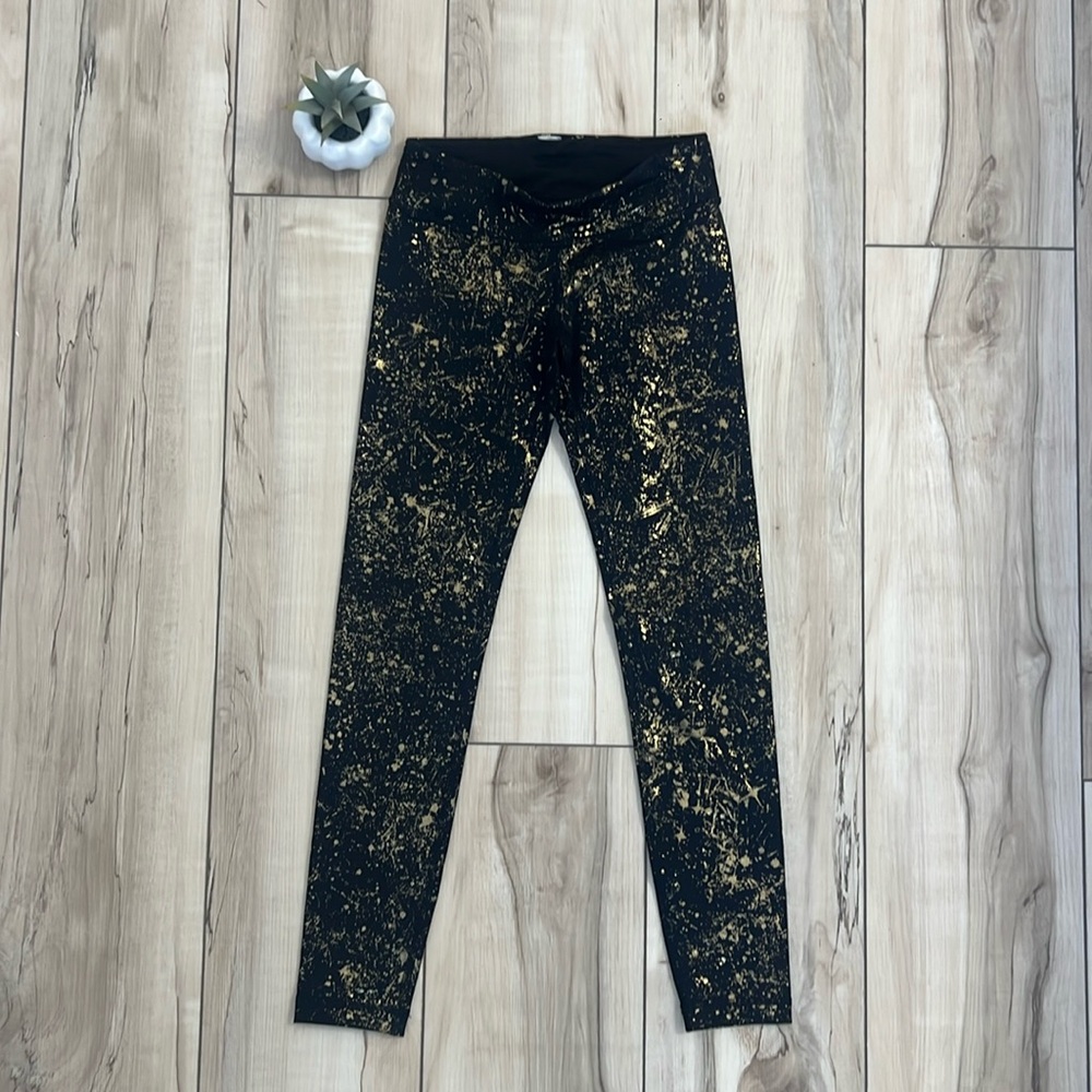 Girls Ivivva leggings size 8